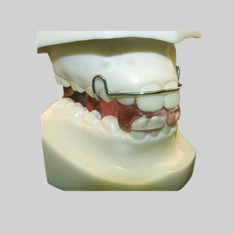 Quid est differentia inter Orthodontics et orthodontic curatio?